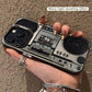 📼✨ PROMO FLASH 50% ! Coque Téléphone Style Boombox Rétro – Design Cassette Vintage Années 80, Matériau TPU Durable, Protection 3D, Boutons Accès Complet 📱