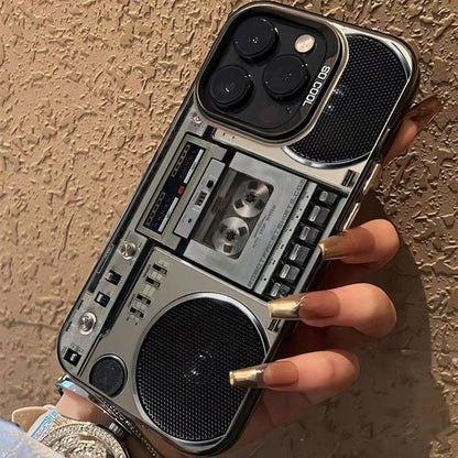 📼✨ PROMO FLASH 50% ! Coque Téléphone Style Boombox Rétro – Design Cassette Vintage Années 80, Matériau TPU Durable, Protection 3D, Boutons Accès Complet 📱