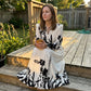 👗 50 % DE RÉDUCTION EN CE MOMENT ! 🌸 Robe longue à motifs floraux, encolure en V et manches à volants – silhouette flatteuse, légère et parfaite pour faire la fête 🥂