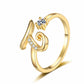 💍 50% DE RÉDUCTION ⏳ Bague initiale scintillante ajustable – Élégante & personnalisable – Parfaite pour un cadeau ou une touche chic au quotidien – brillante et confortable ✨💖🌿