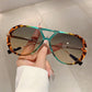 🔥 Vente Flash 2026 50% DE RÉDUCTION à seulement 19.99€ ✨⚡ 50K+ VENDUS ! 🎁😎🕶️ Lunettes de Soleil d'Été Rétro Légères avec Protection UV – Monture Vintage, Style Classique, Confort Toute la Journée. Parfaites pour la Conduite, la Plage & le Quotidien ! 🌊🚗✨