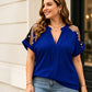 👚🌸 Plus-Size V-Ausschnitt-Bluse mit transparentem Mesh – 50% RABATT! Leichter Mesh-Einsatz, eleganter Look, luftiger Schnitt – perfekt für warme Tage. 🔥✨