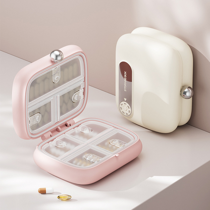 ⏳Offre Limitée 50% de Réduction⏰💊 Boîte à pilules de voyage 4 compartiments – Fini les oublis et les mélanges de médicaments – Design fin et léger, couvercle transparent – Idéal pour maison, bureau et déplacements ✈️